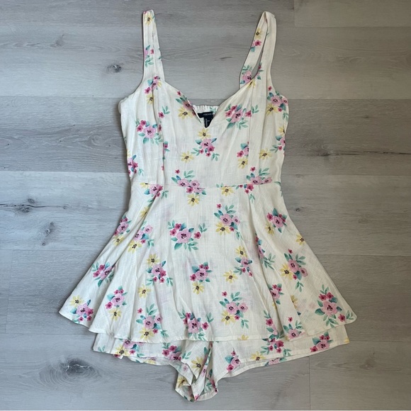 Forever 21 Floral Romper - Picture 2 of 4